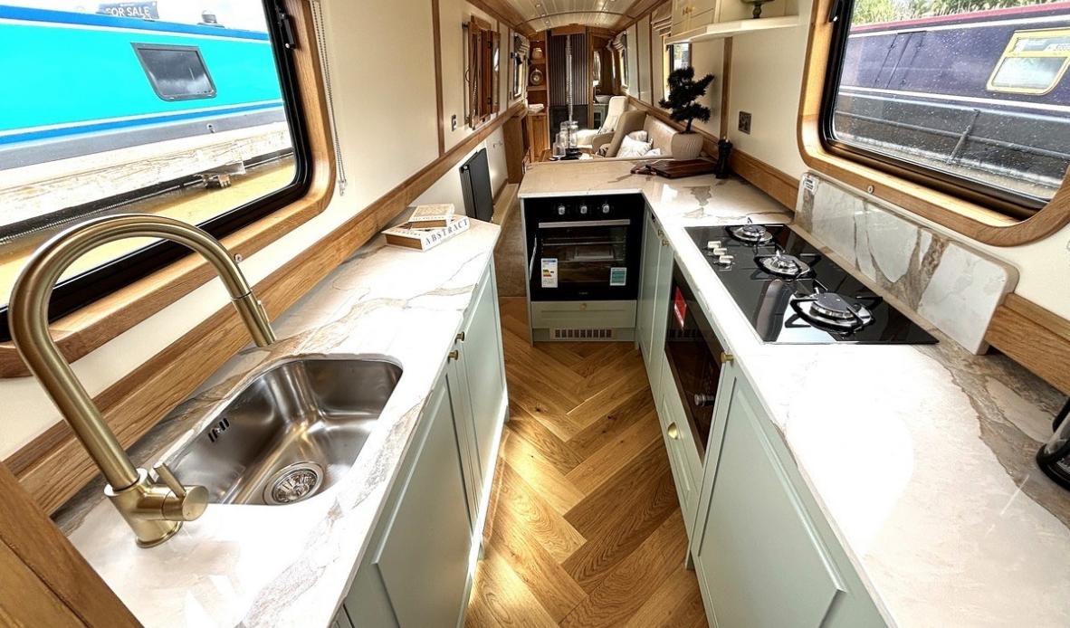 Brand New 62ft Collingwood 1
