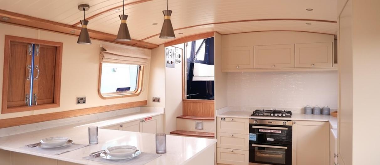 Eurocruiser Roydon 57