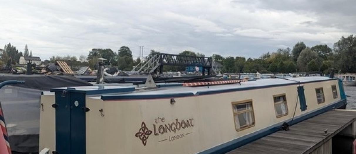 The Longboat 7