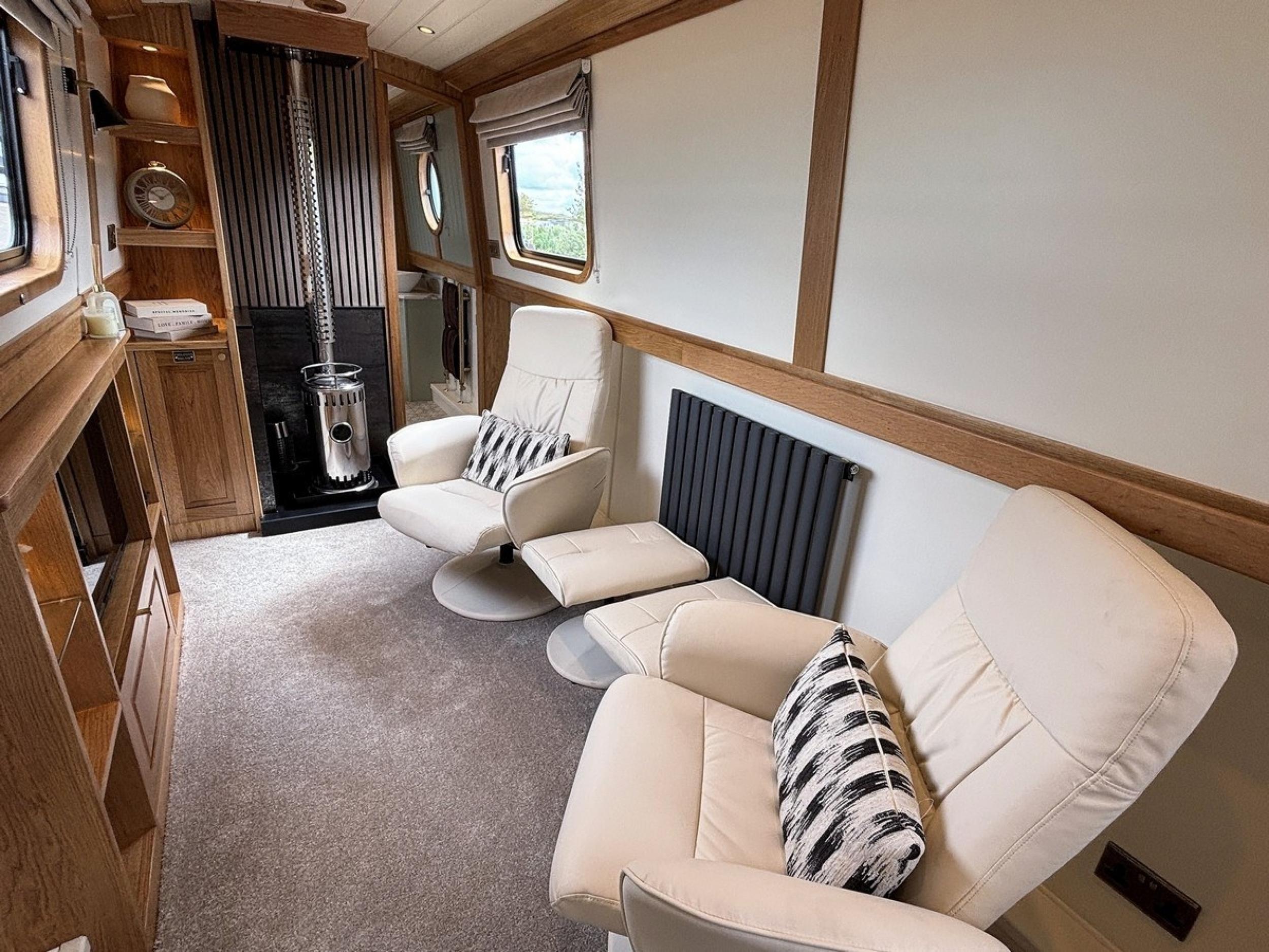 Brand New 62ft Collingwood 27
