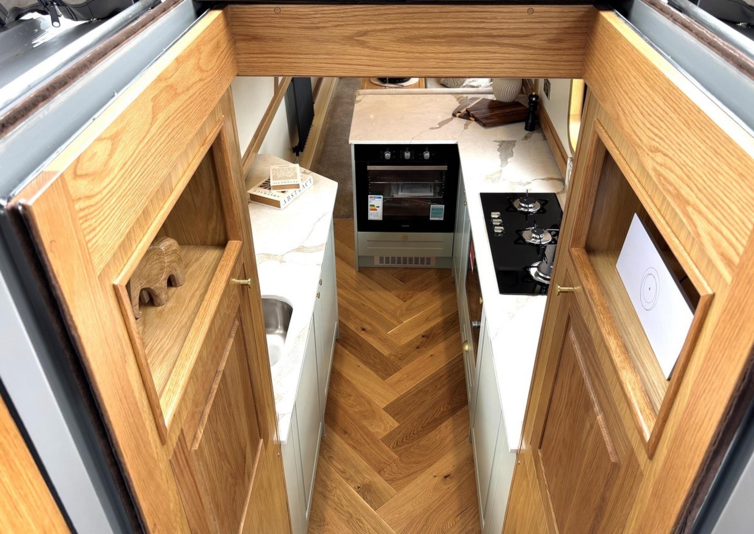 Brand New 62ft Collingwood 18