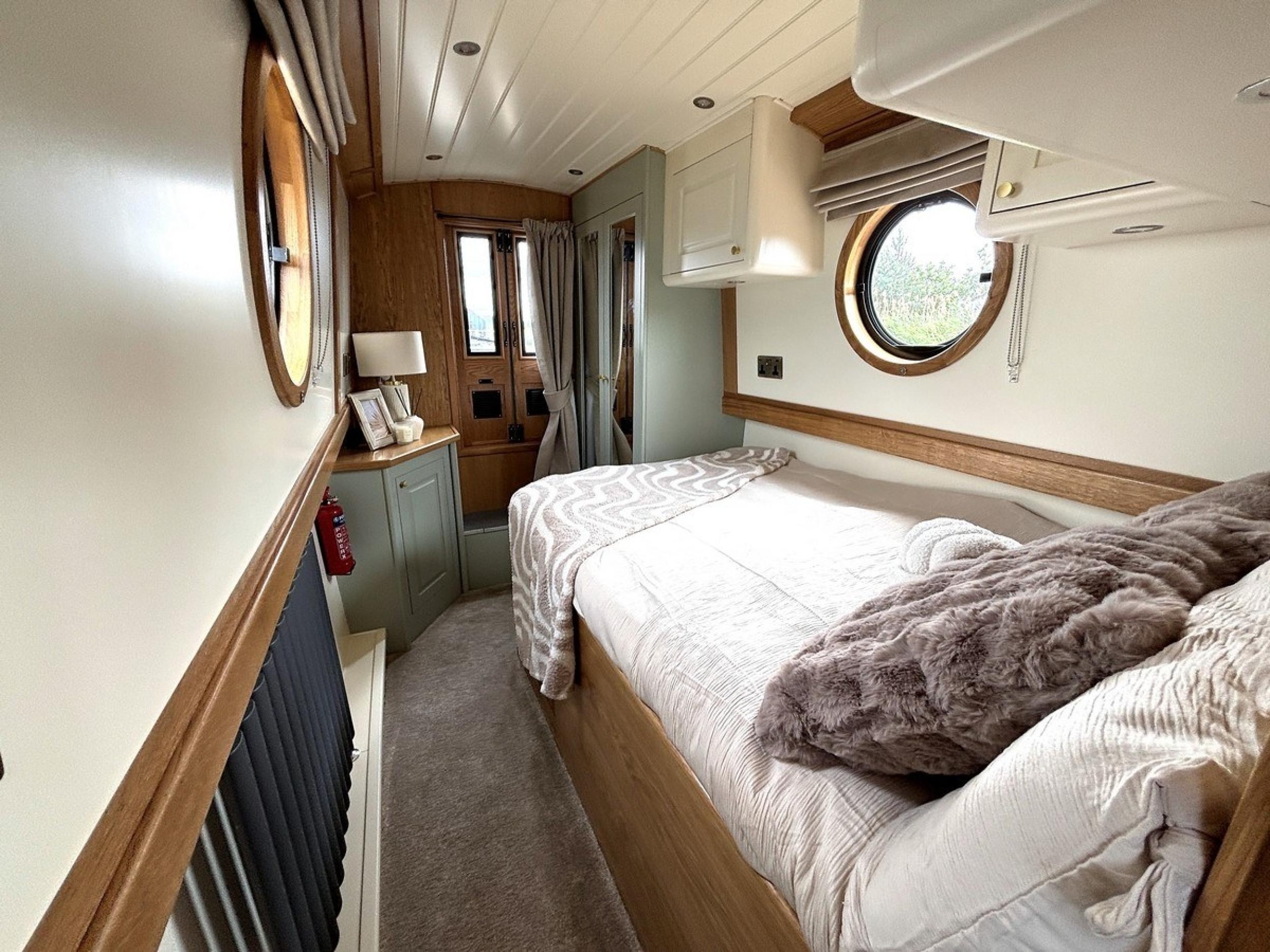 Brand New 62ft Collingwood 4