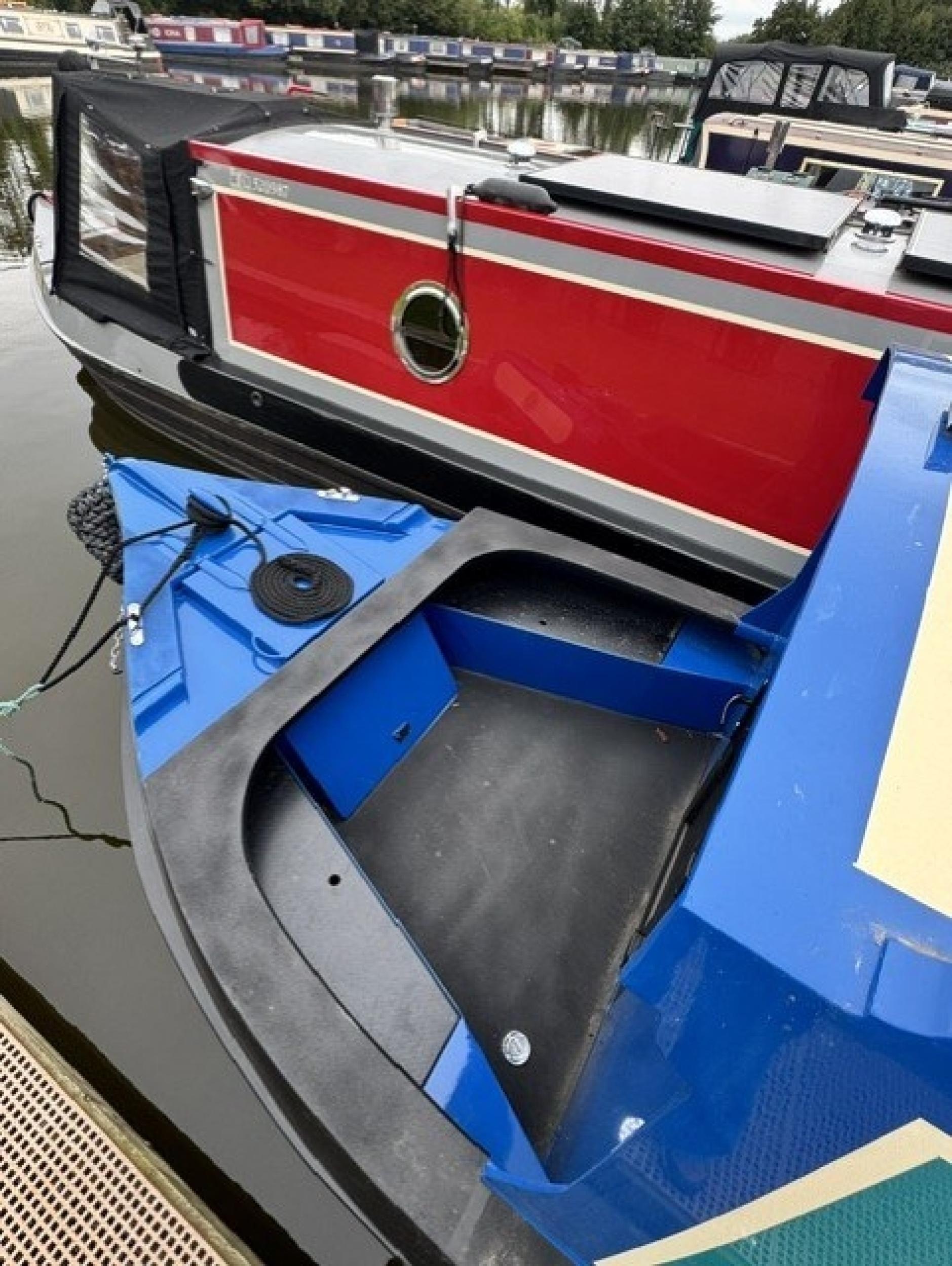 GH Lakeland 57 33
