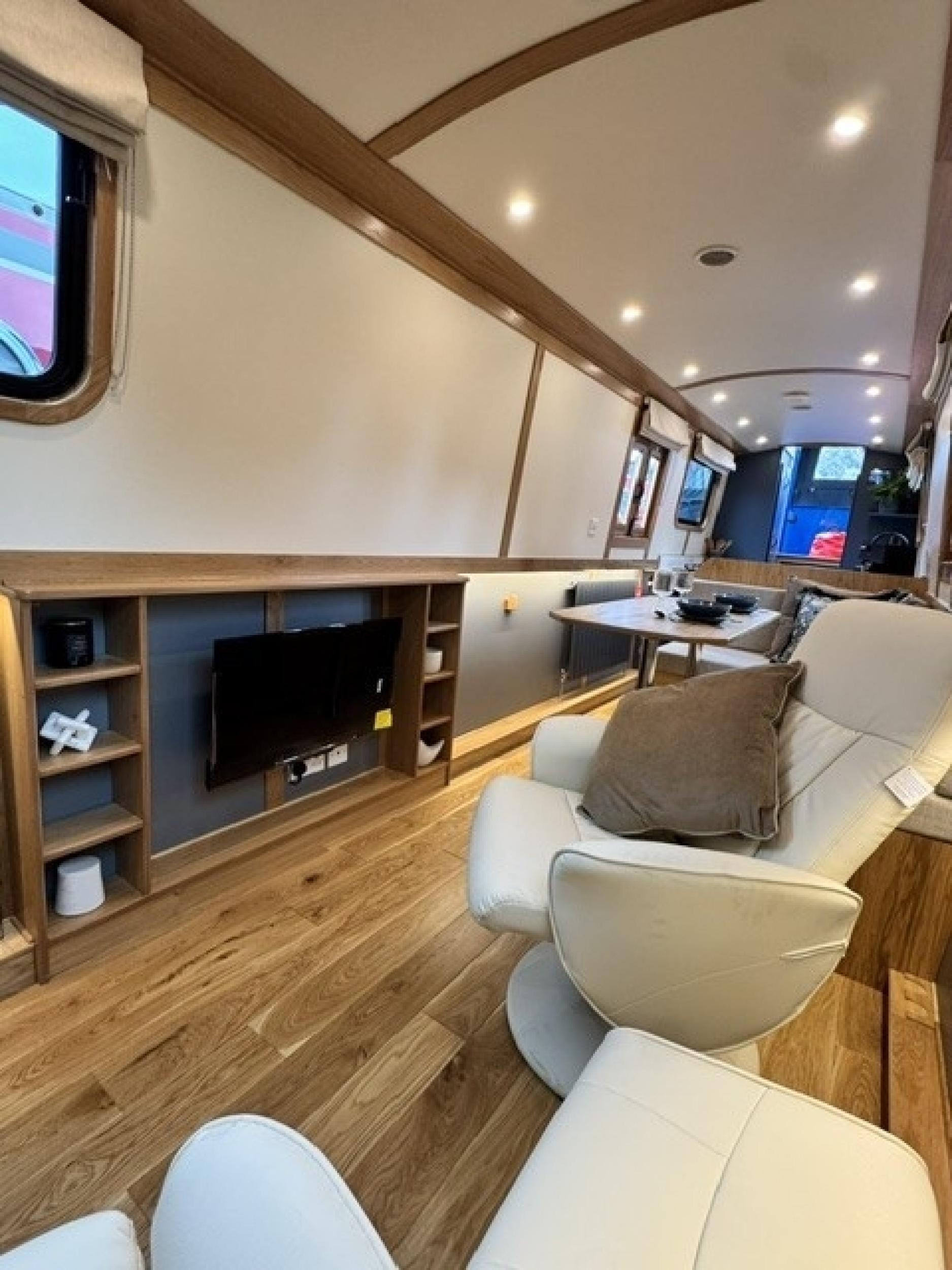 GH Lakeland 57 69