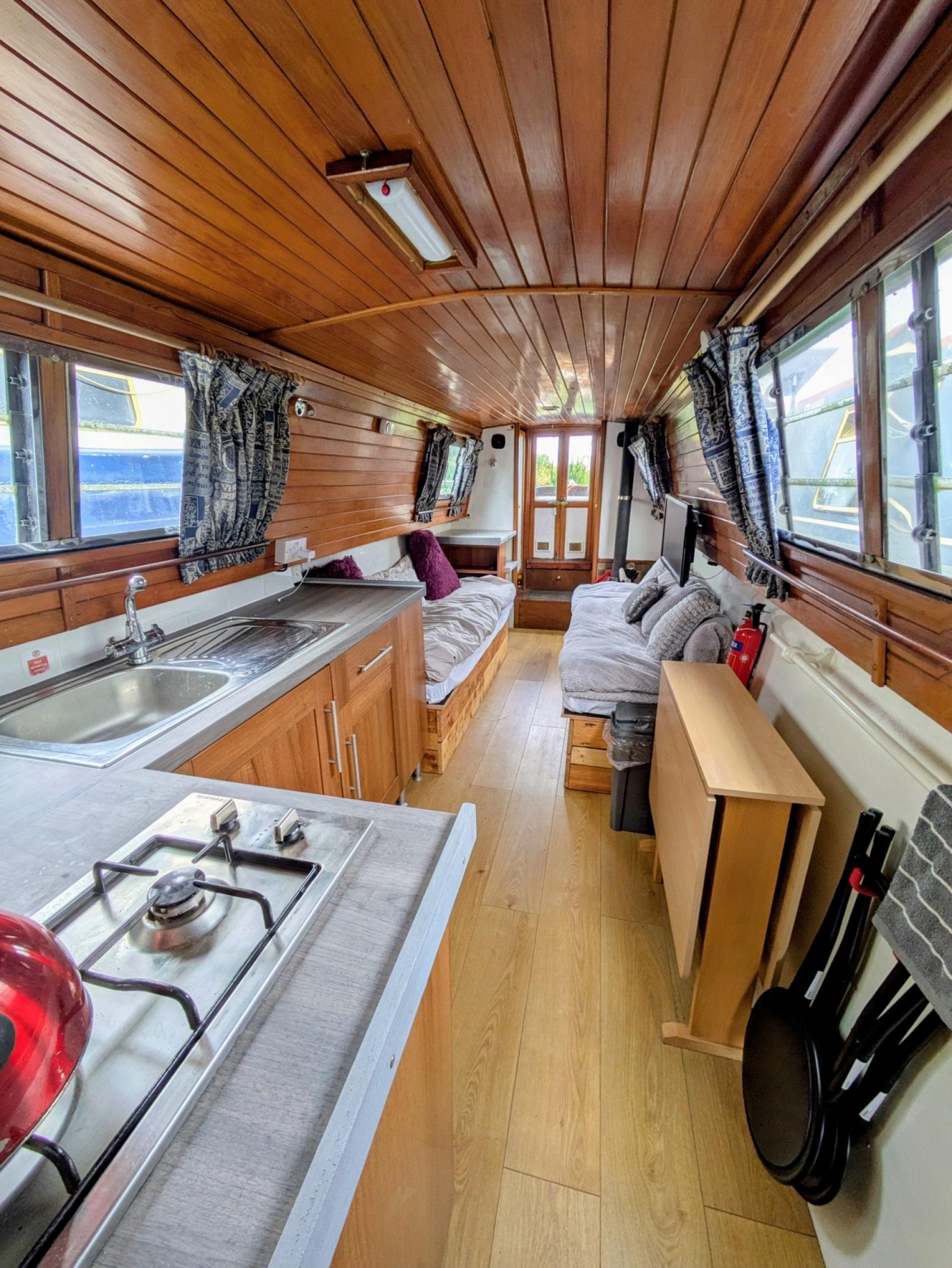 Galley to saloon