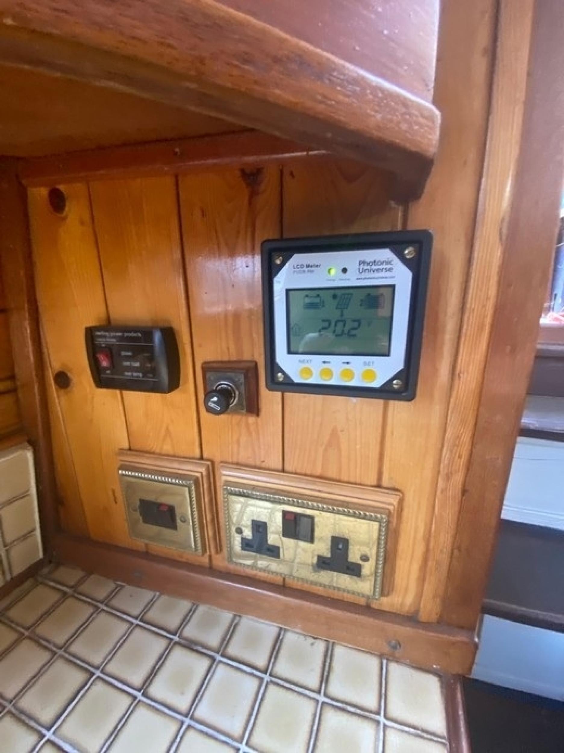 Pearl 40