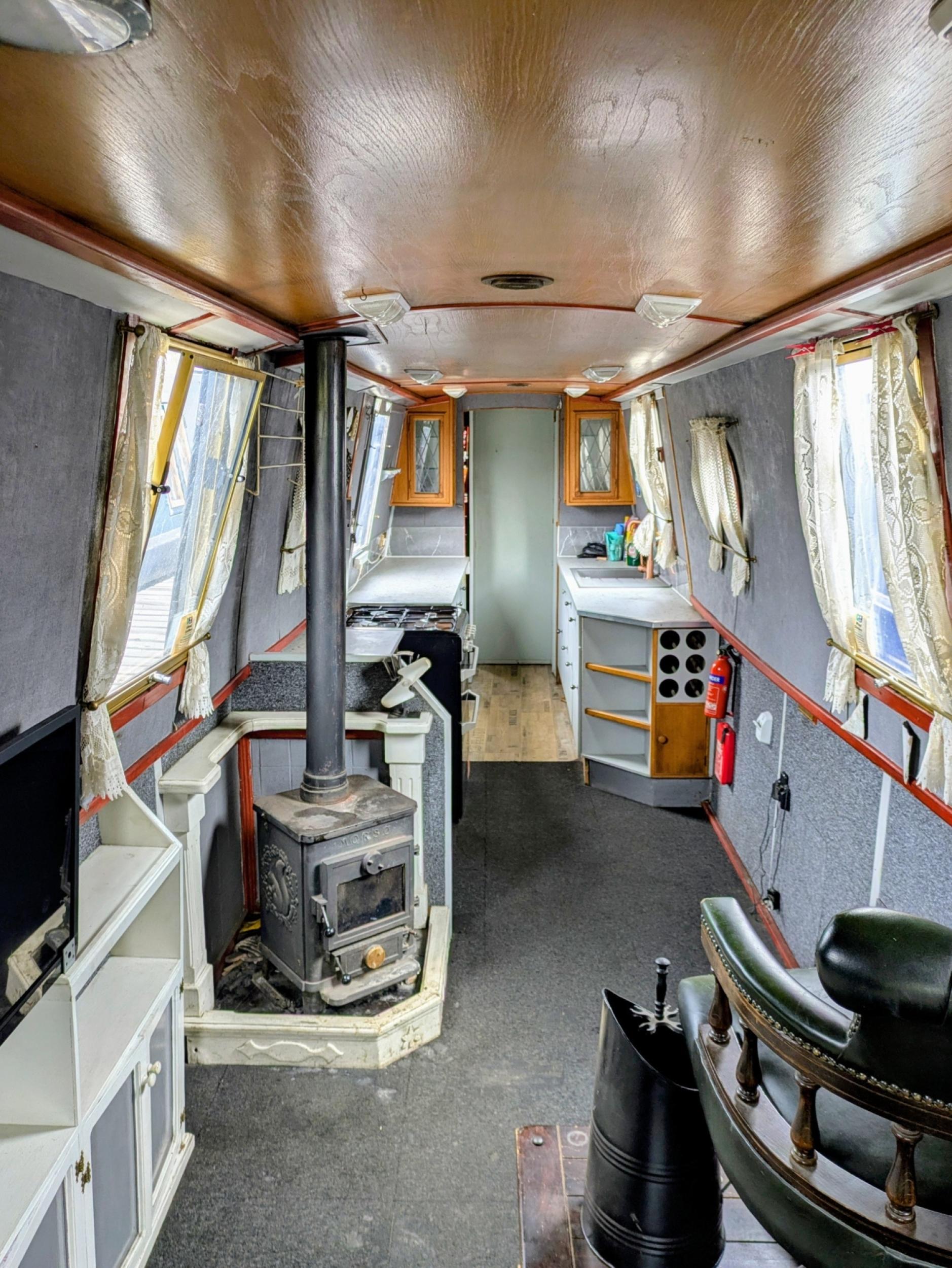 Saloon to galley 2