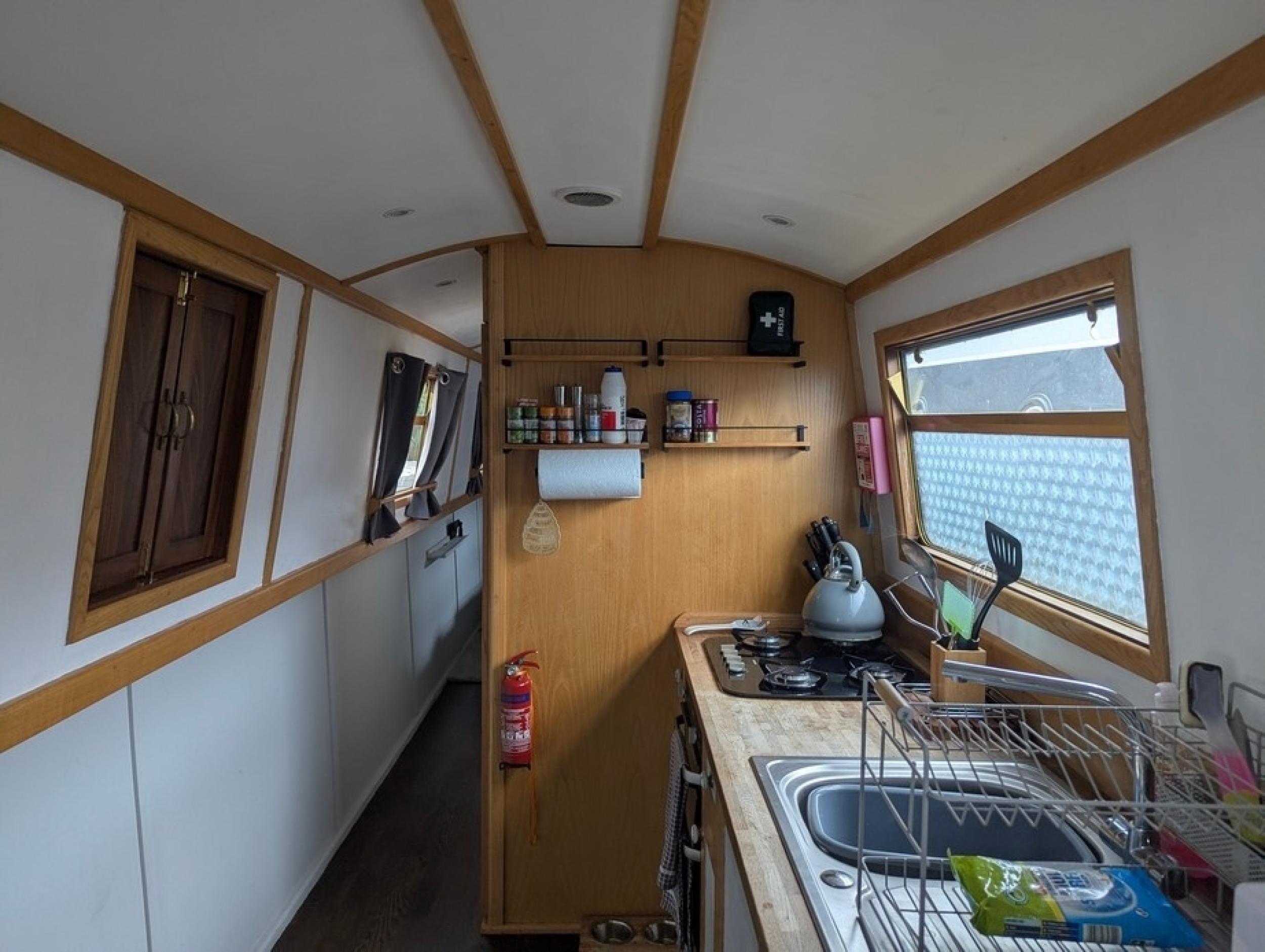 The Longboat 22