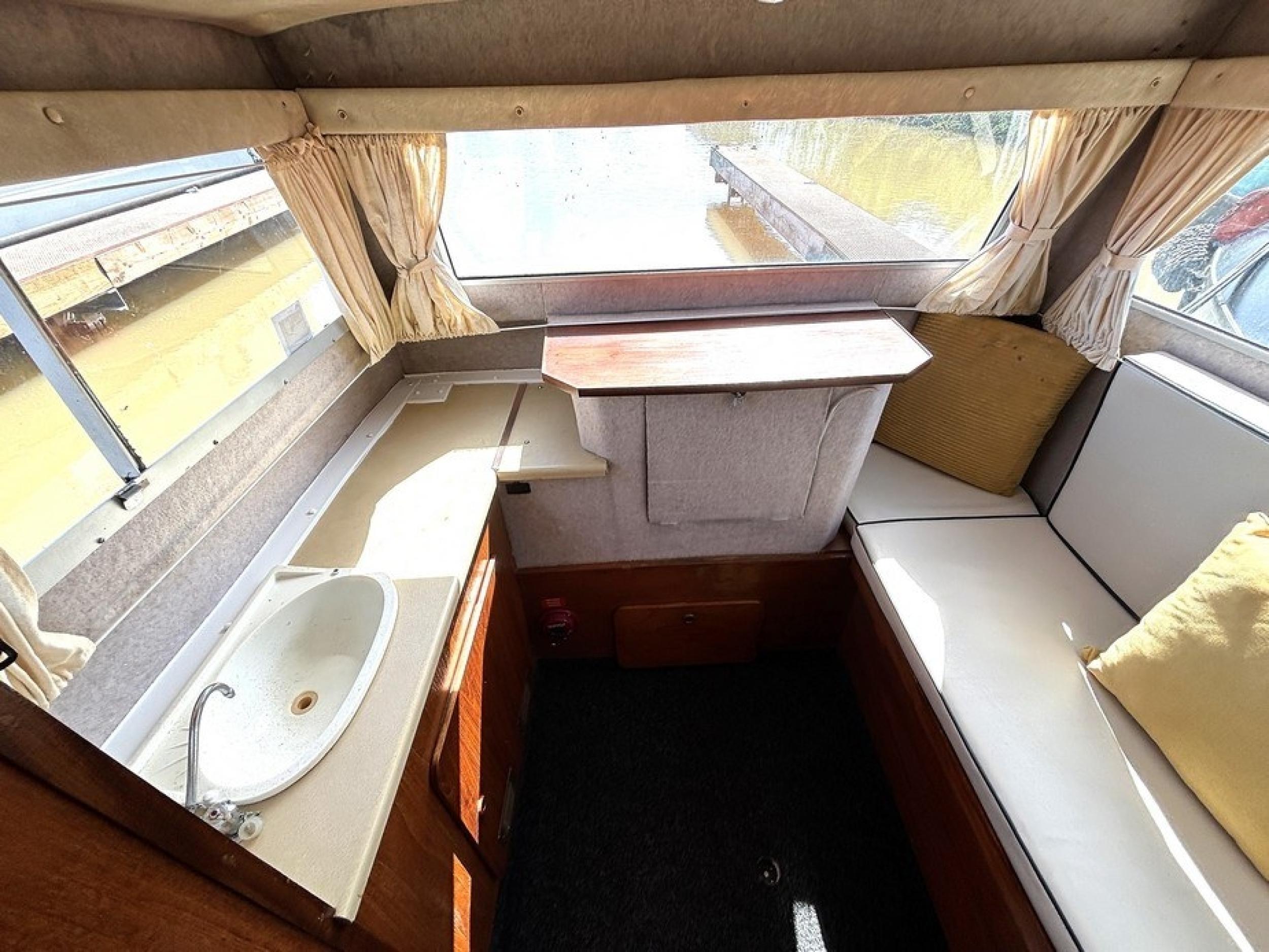 Viking cruiser 14