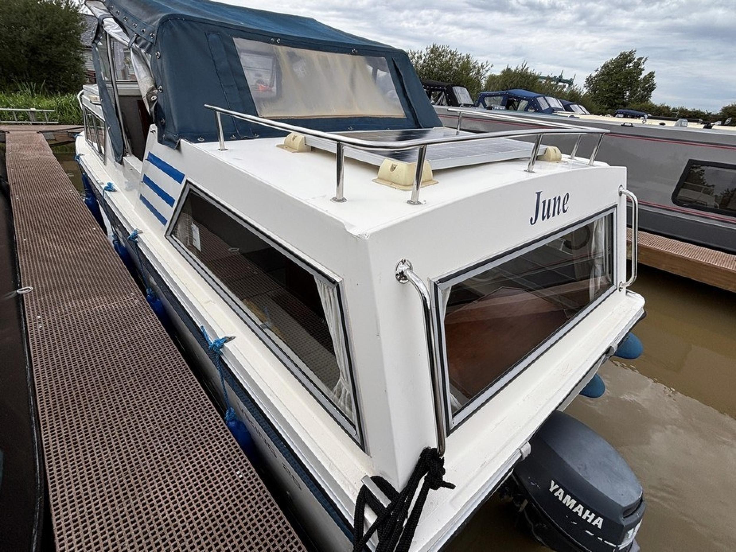 Viking cruiser 25