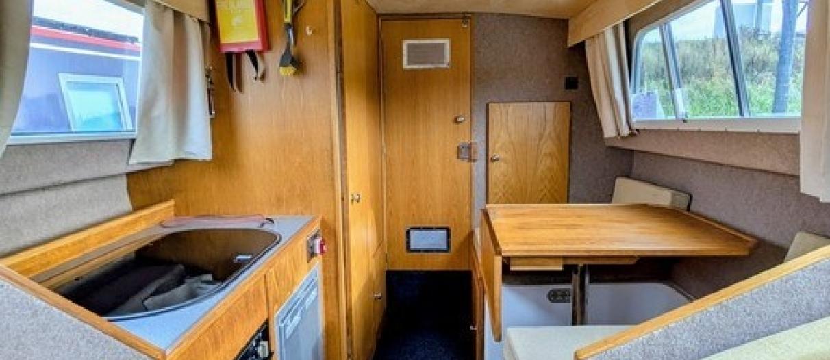 J CLAIRE BOAT 20