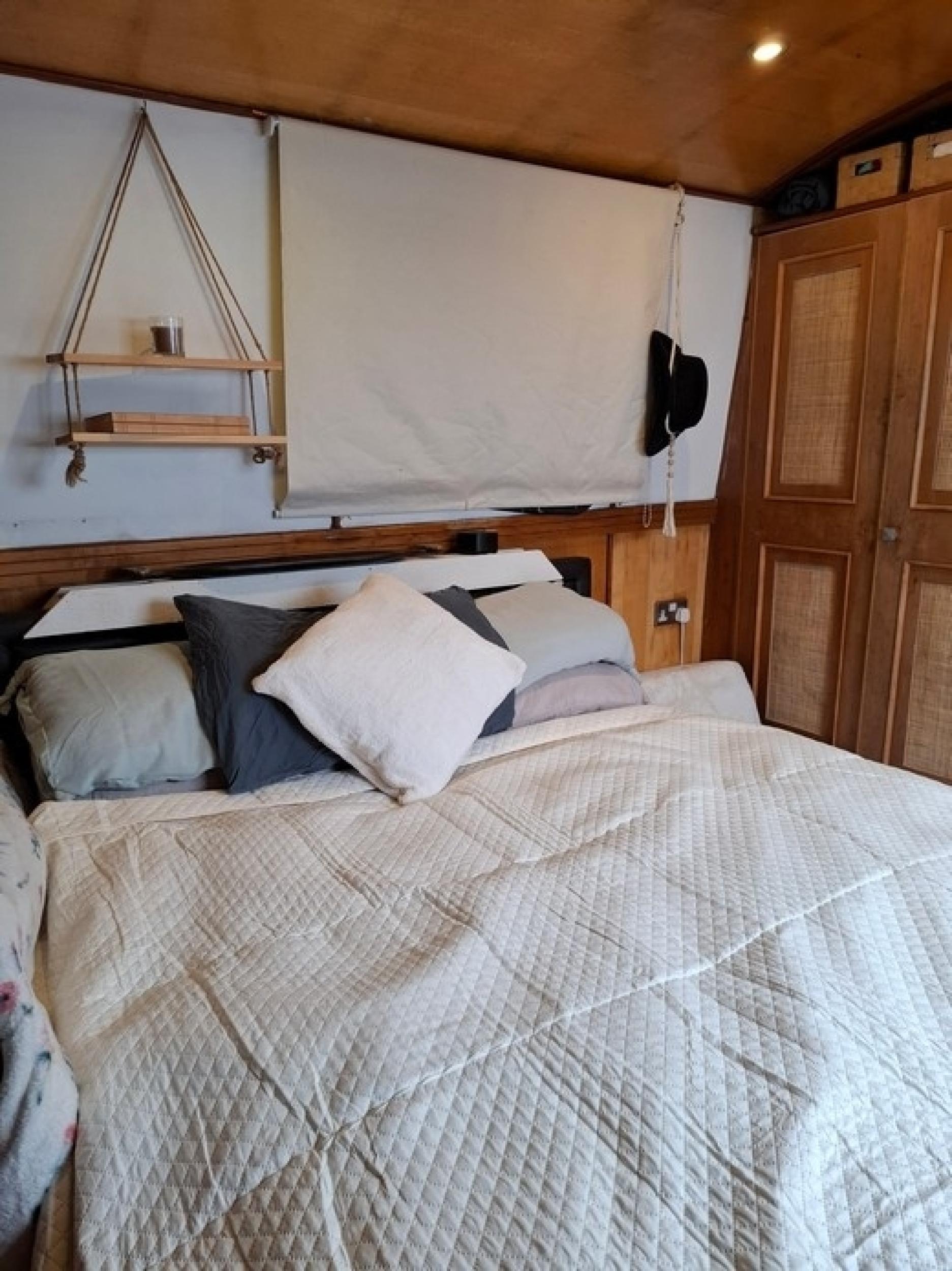 Calypso 28