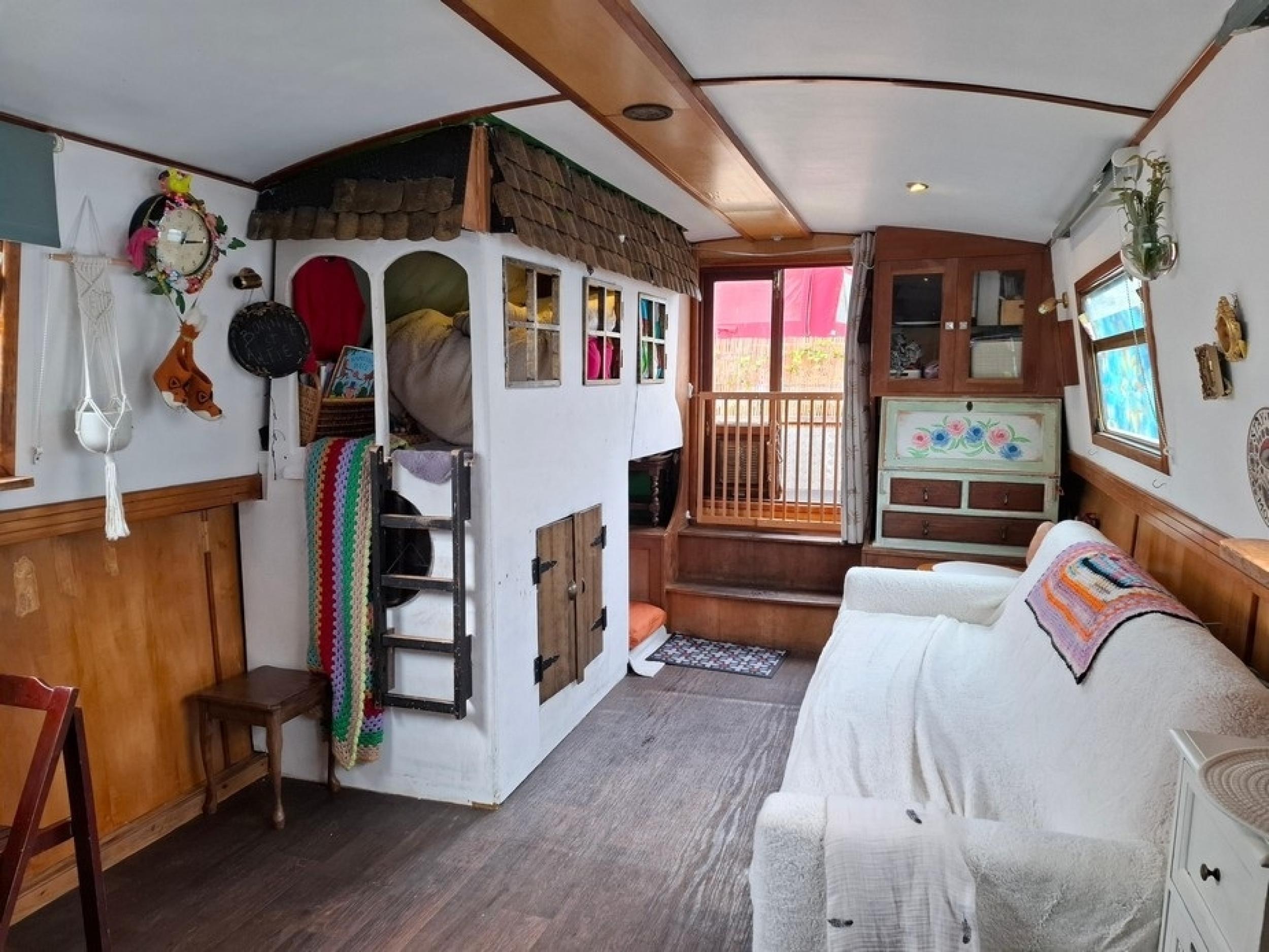 Calypso 8