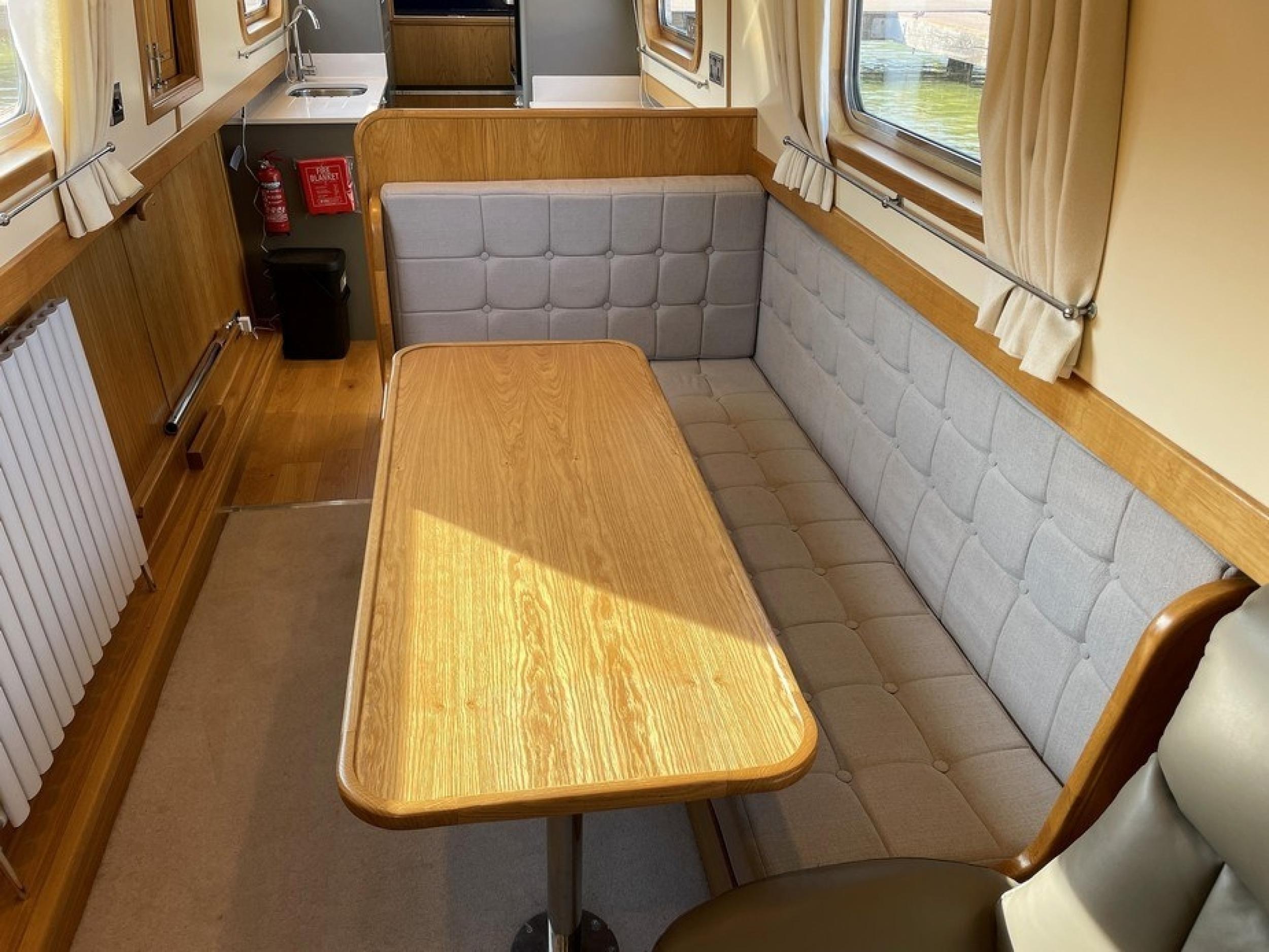 Derry Dasher 27