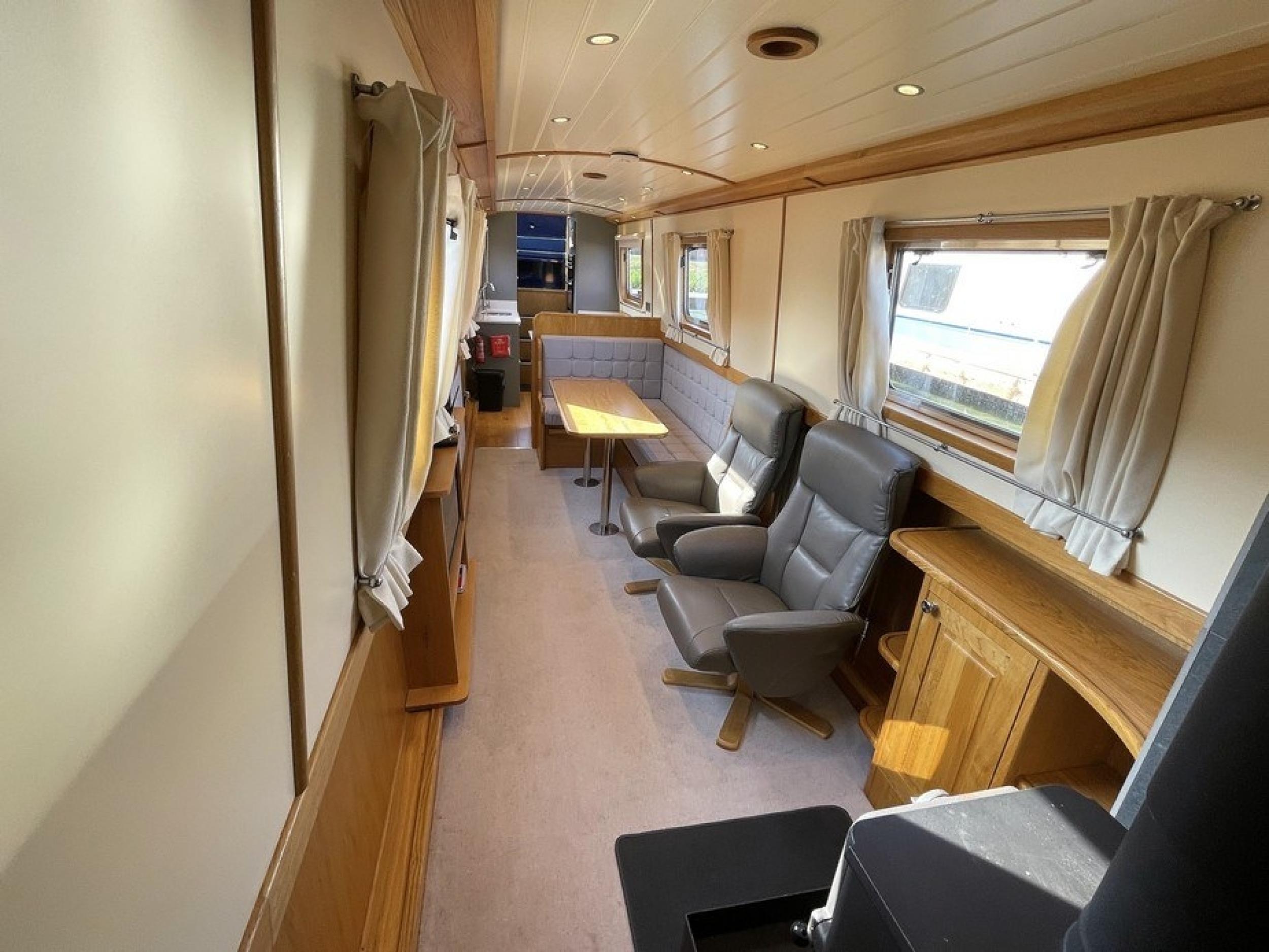 Derry Dasher 37