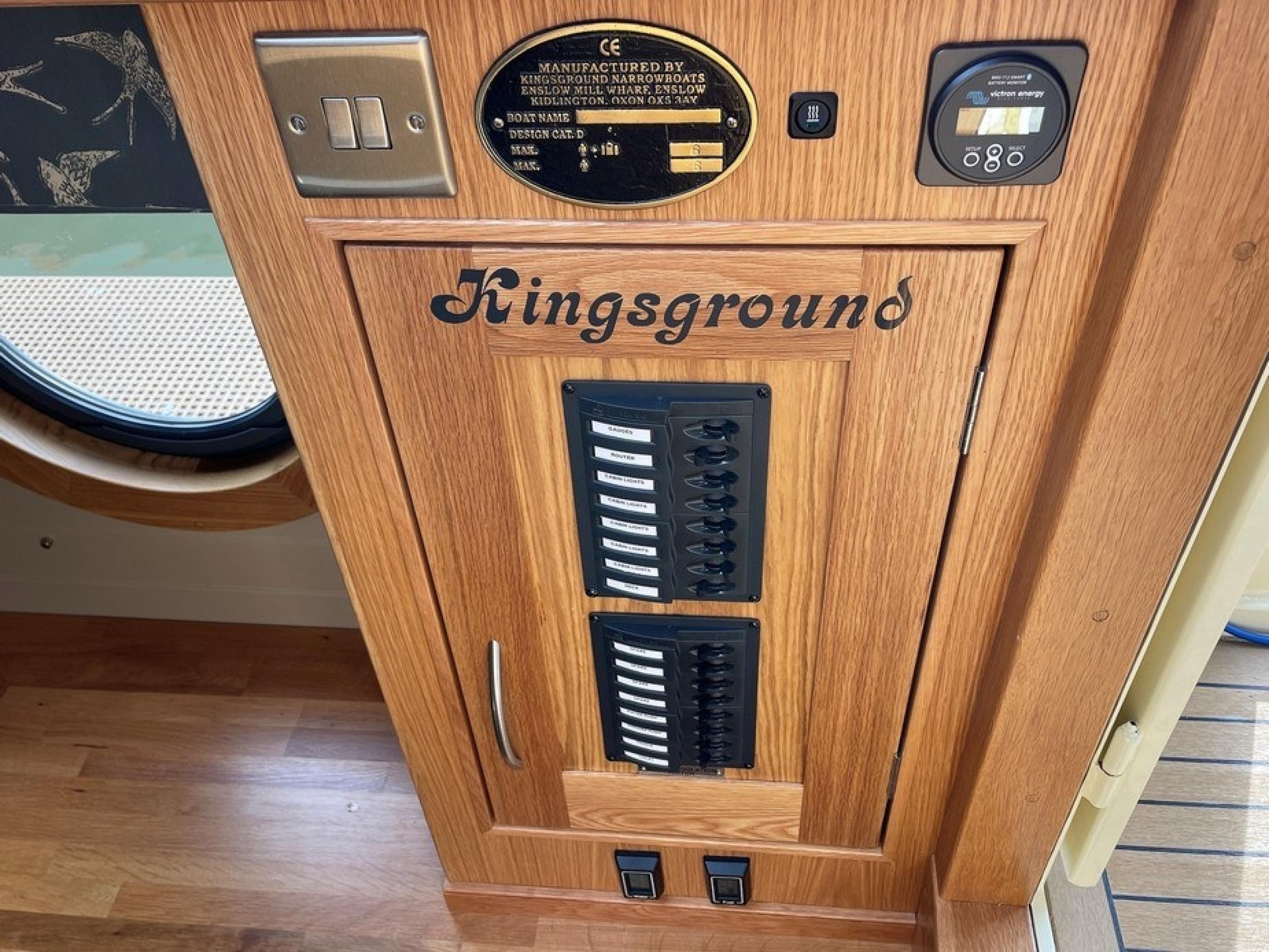 KG Widebeam boat 36