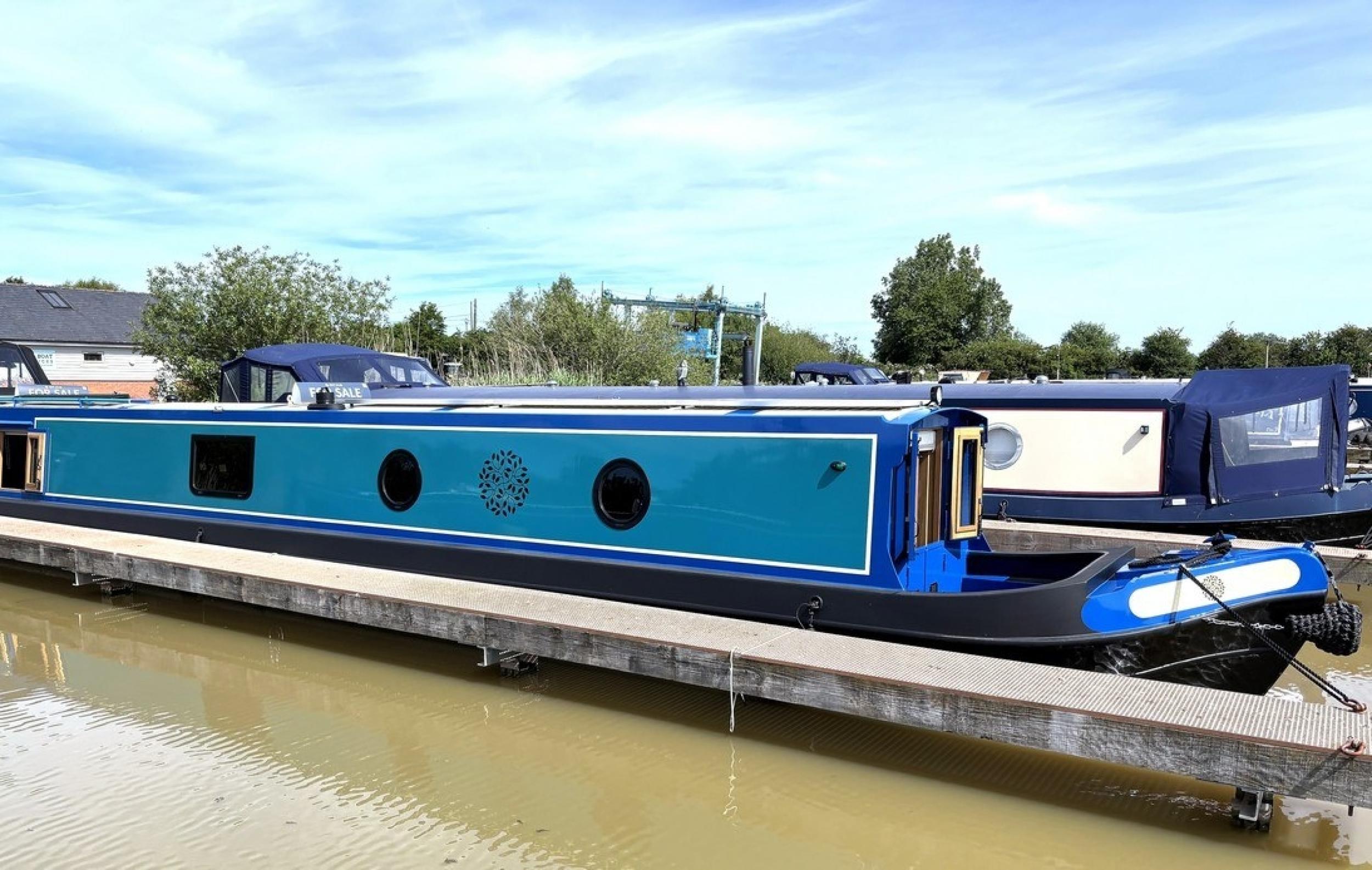 Lakeland 57 33