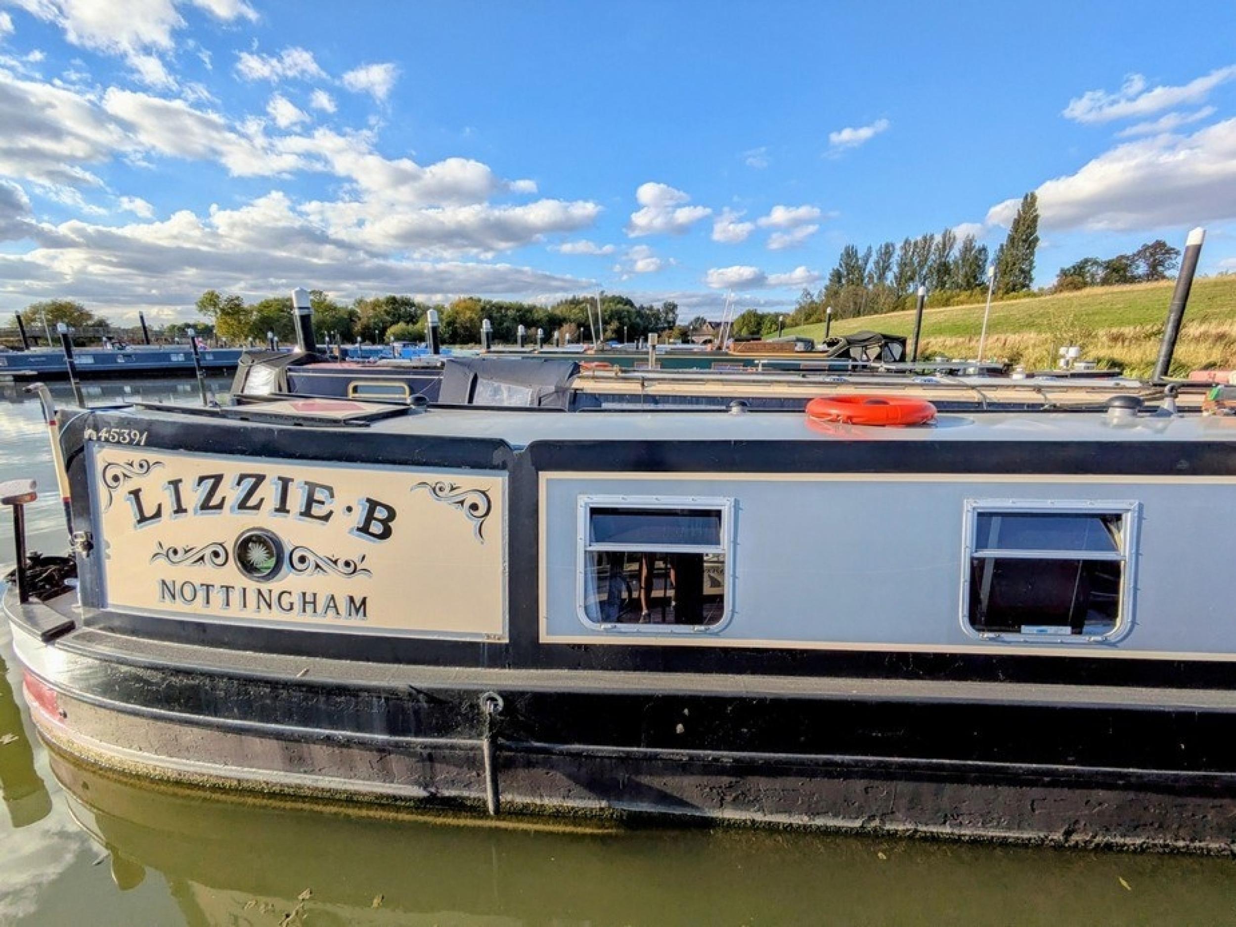 Lizzie B 14