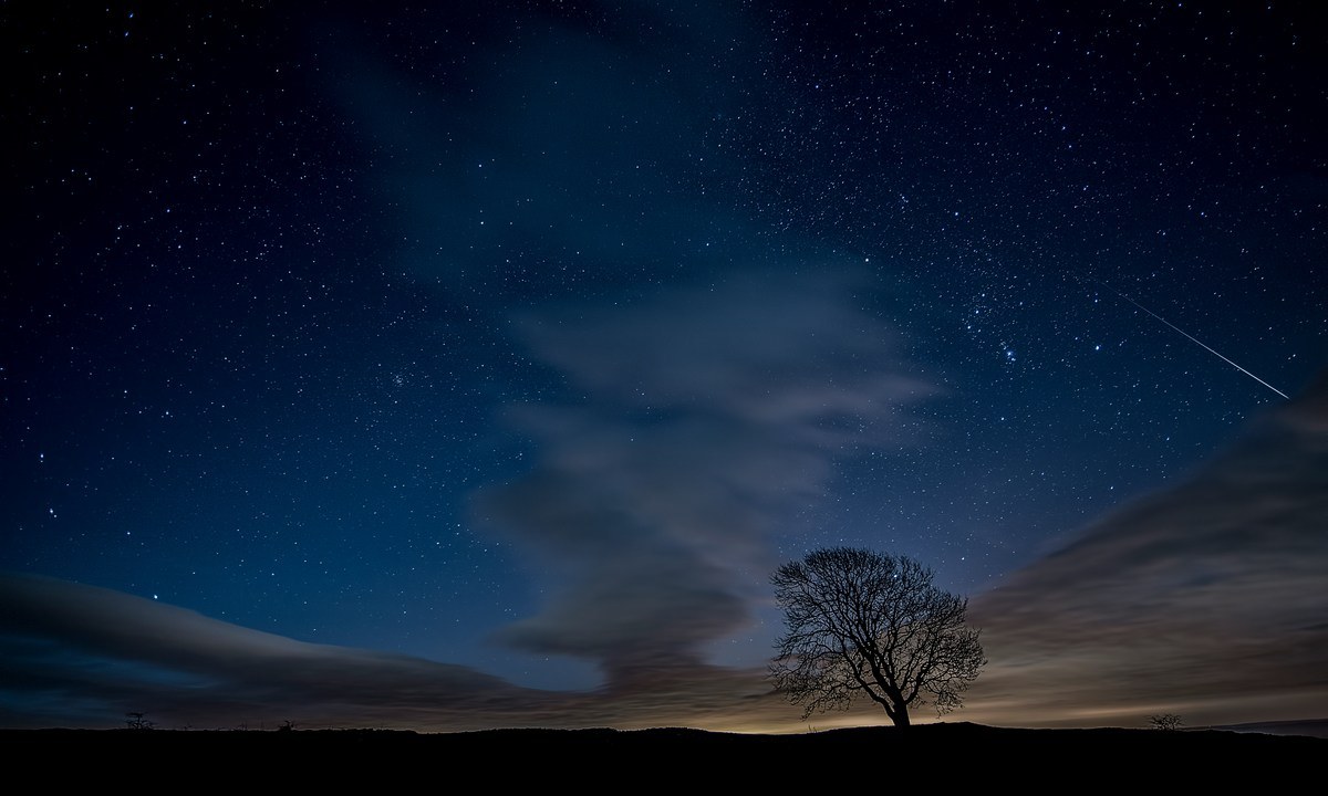 Night sky over malham v2osk low res