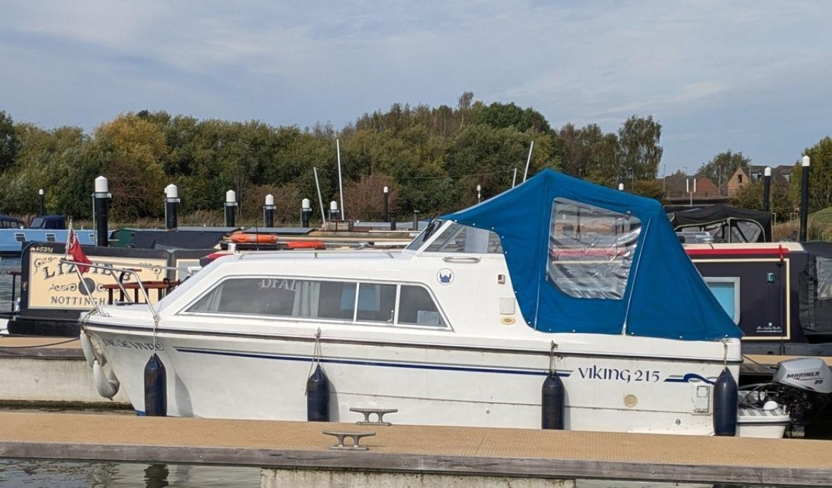 J CLAIRE BOAT 17