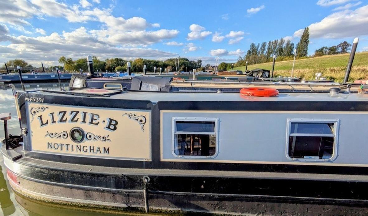 Lizzie B 14