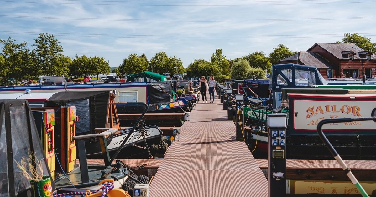 top-uk-boating-events-2026-boat-shows-marina-open-barton-marina