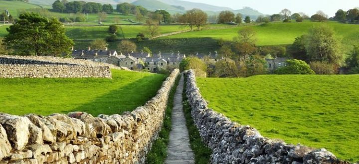 Discover the Best of the Yorkshire Dales: A Scenic Grassington Circular Walk with Moorland Trails and Riverside Views