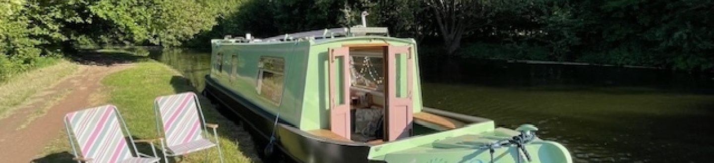 Customer Story: Tor and her narrowboat 'Jelly Tot'
