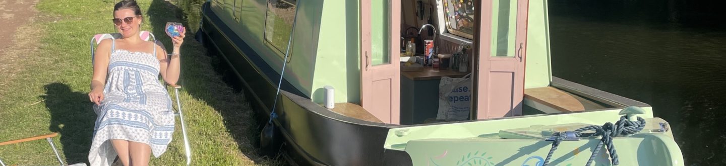 Customer Story: Tor and her narrowboat 'Jelly Tot'