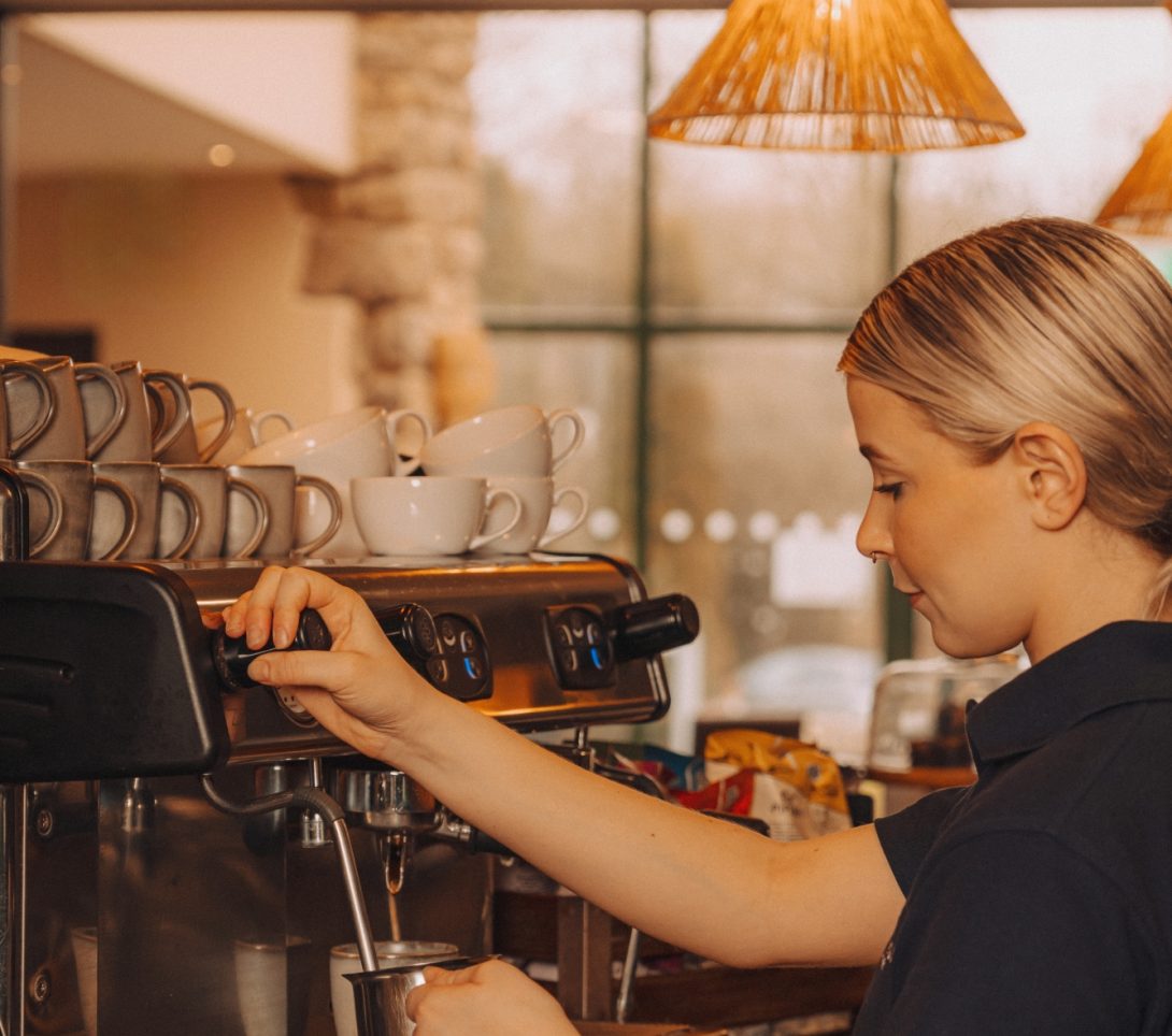 LA WC BARISTA SS25 1952 HRJ
