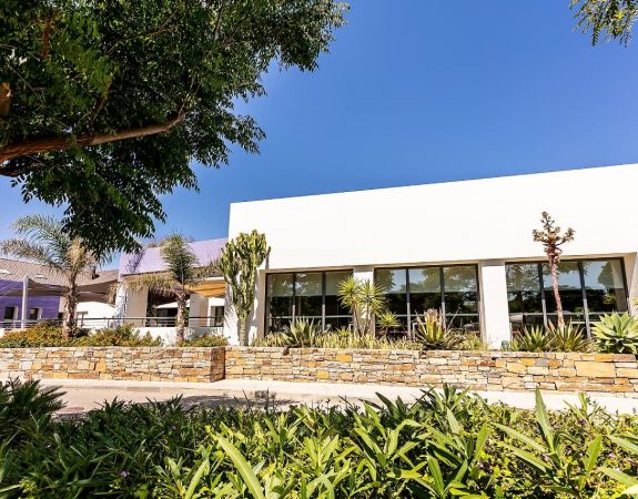 LLE Stay With Us Bella Vista