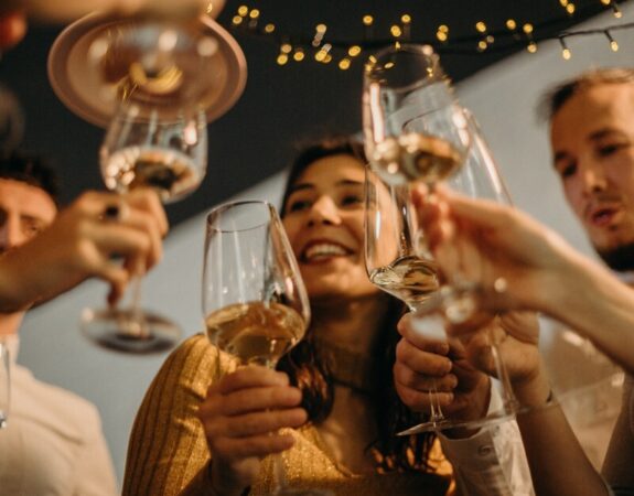 Tattenhall marina groups low res Images Lowres 001